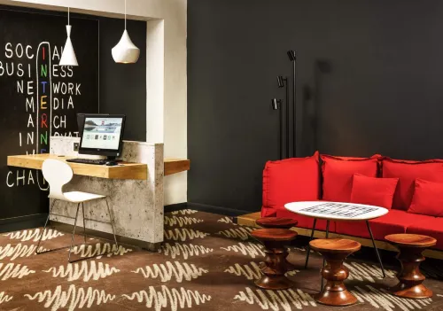 Ibis London Stratford Public Areas Photos