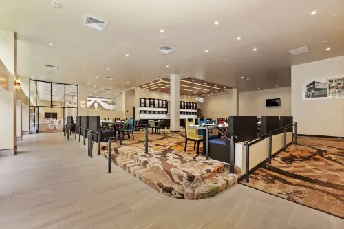 DoubleTree by Hilton Whittier Los Angeles Espaces publics Photos