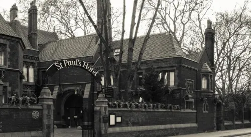 St Paul's Hotel Circondario Photos
