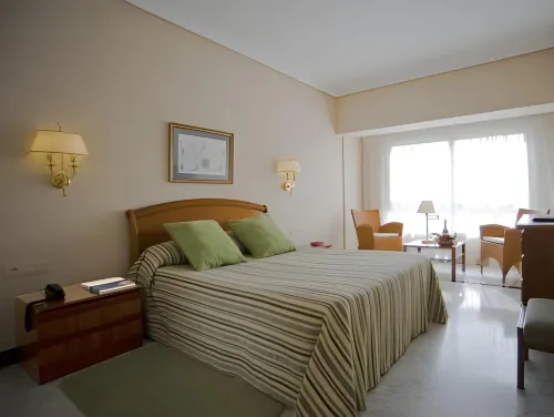 Hotel Avenida Rooms Photos