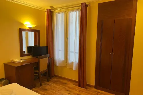 Hôtel 121 Paris Chambres Photos
