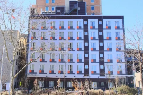 Madison LES Hotel Exterior Photos