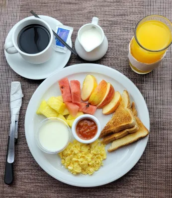 Hotel Rdg Ăn uống Photos
