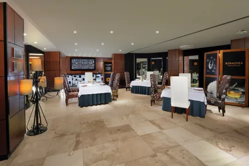 The Pyramid Cancun by Oasis - All Inclusive Dining Photos