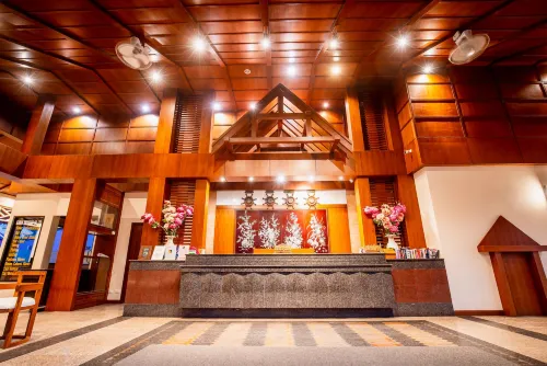 Karon Princess Hotel Общественные зоны Photos