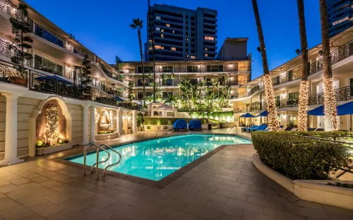 Beverly Hills Plaza Hotel & Spa Leisure & Recreation Photos