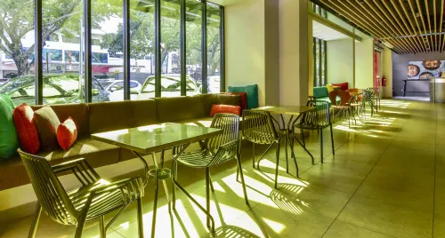 Apple Hotel Penang Restauration Photos