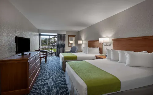 Dayton House Resort, BW Signature Collection Rooms Photos