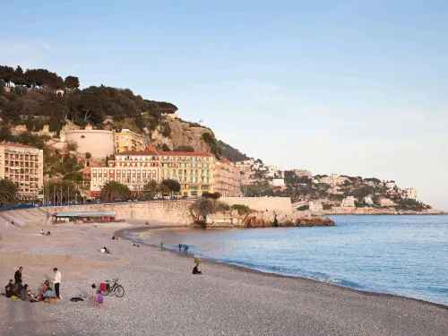 ibis Styles Nice Vieux Port À proximité de l'hôtel Photos