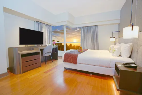 Somerset Berlian Jakarta Photos