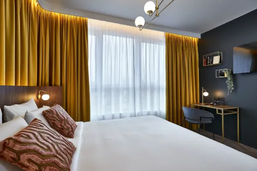 The Scott Hotel Brussels Photos