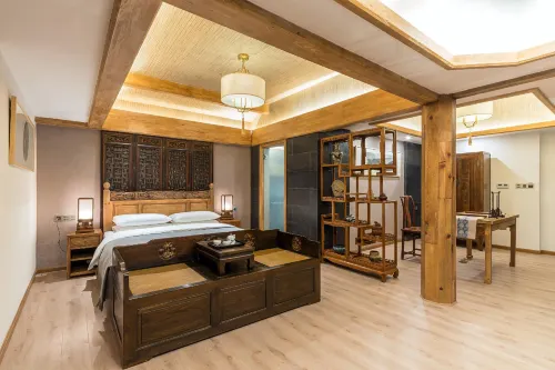 Lijiang Fengyasong Wenjinyuan Chinese Inn · Naxi Guyuan Camere Photos