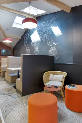 Hôtel Kyriad Marseille Est Aubagne Gémenos Espaces publics Photos