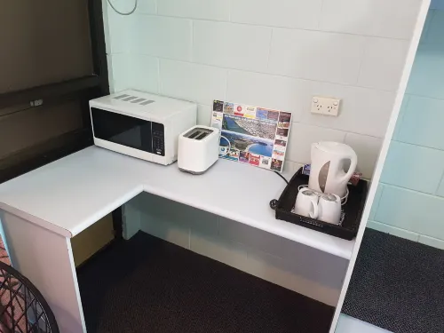 Y Motels Rockhampton Huoneet Photos