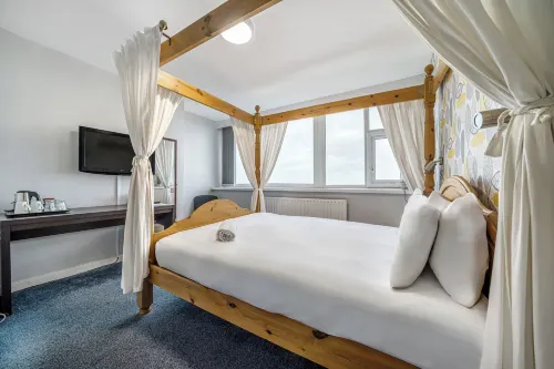 Bluewaters Hotel Blackpool Rooms Photos