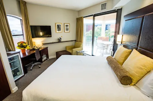 Amora Hotel Riverwalk Melbourne Photos
