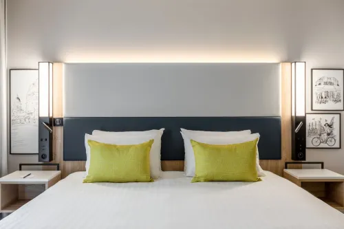 Courtyard Paris Creteil Rooms Photos