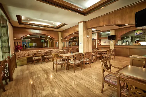 Kosit Hotel Makanan Photos