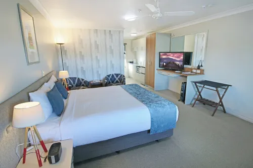 Whangaparaoa Lodge Photos