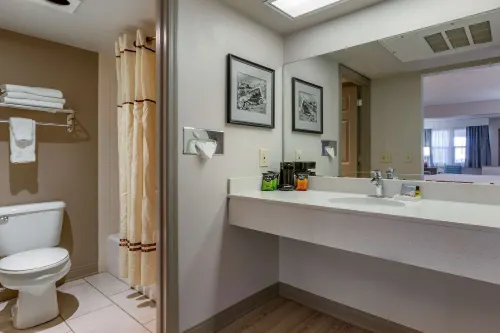 Best Western Plus Kings Inn  Suites Photos