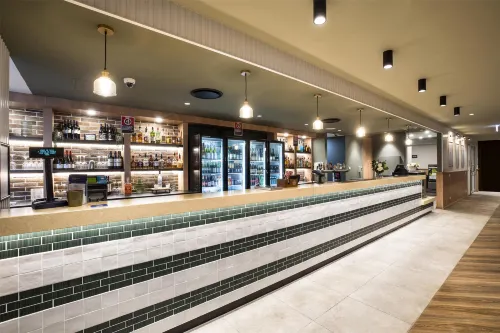 Nightcap at Colyton Hotel Loisirs et amusements Photos