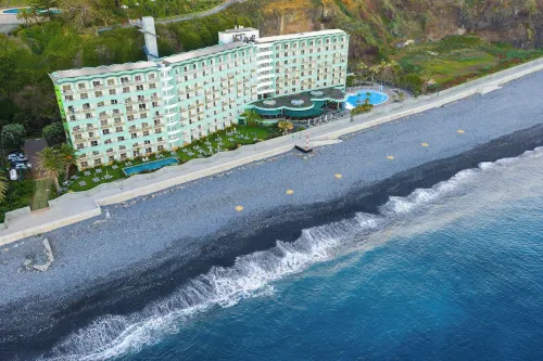 Pestana Ocean Bay Resort Exterior Photos