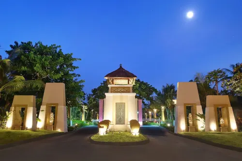Mercure Bali Nusa Dua À proximité de l'hôtel Photos