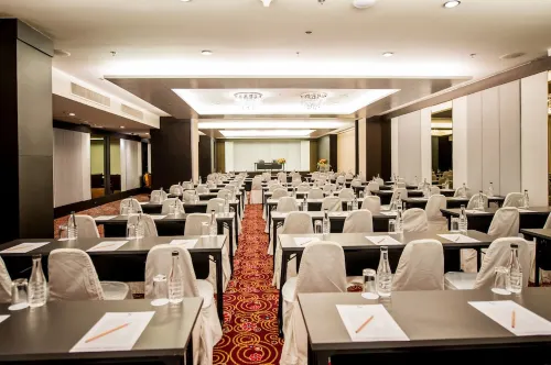 Nouvo City Hotel Espaces Affaires Photos