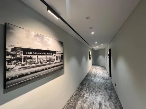 All in Hotel الأماكن العامة Photos