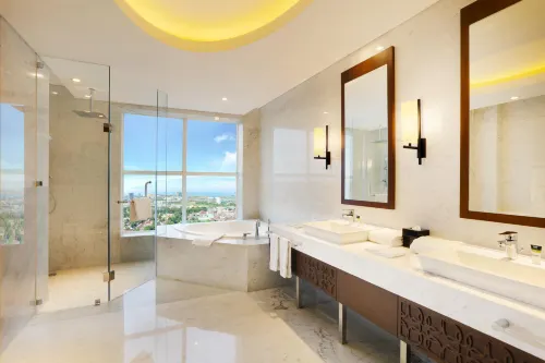 Four Points by Sheraton Makassar Kamar Photos