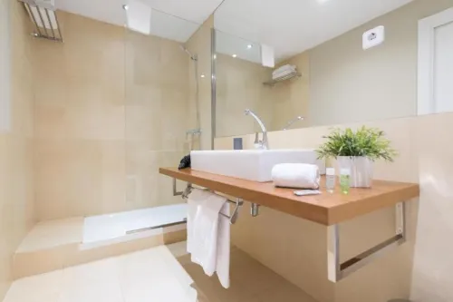 Aparthotel Senator Barcelona Camere Photos