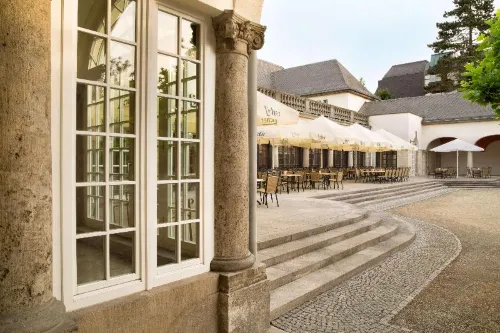 Ramada by Wyndham Nuernberg Parkhotel Near Hotel Photos