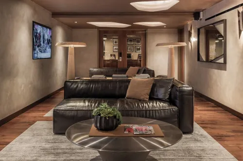 Sixty Beverly Hills Zimmer Photos