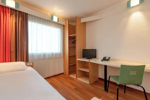ibis Hotel Berlin Potsdamer Platz Photos