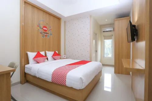 OYO 999 Garuda Guesthouse Photos