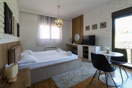 All Seasons Residence Kamar Photos