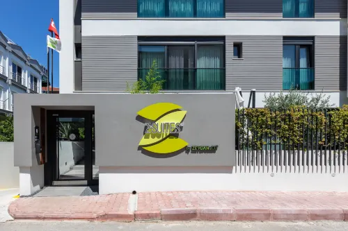Z-Suites Eksterior Photos