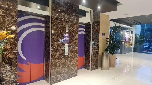 FOX Lite Hotel Grogol Jakarta Area Publik Photos