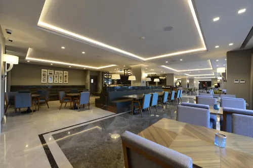 Holiday Inn Bursa - City Centre Restauration Photos