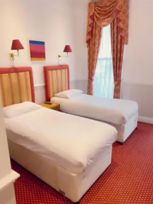 Hyde Park Radnor Hotel B&B Rooms Photos