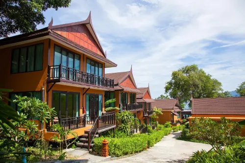 Phi Phi Long Beach Resort & Villa Rooms Photos