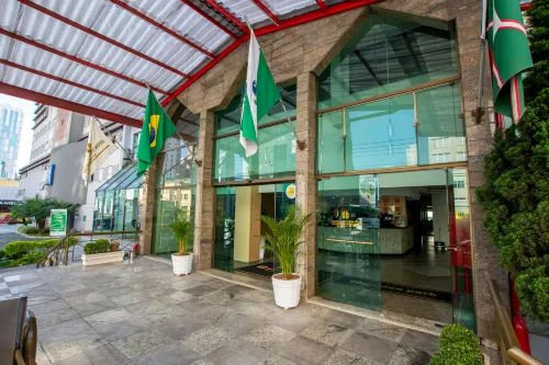 Hotel Golden Park Curitiba by Nacional Inn Esterni Photos