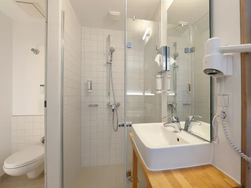 B&B Hotel Berlin-Mitte Photos