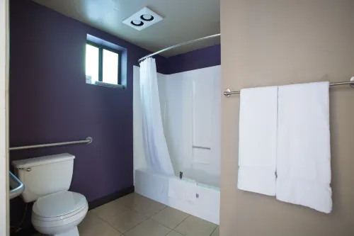 Alura Inn Rooms Photos