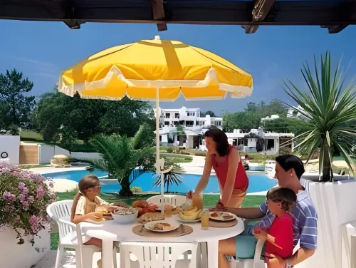 Balaia Golf Village Dining Photos