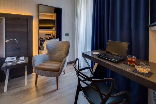 Best Western Plus Hotel Farnese Rooms Photos