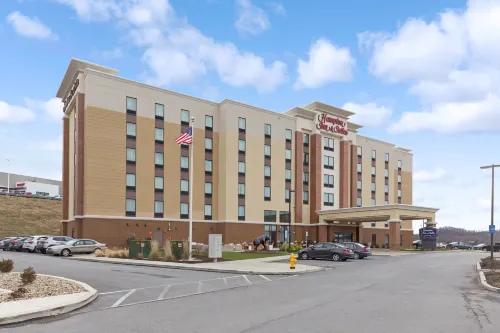 Hampton Inn & Suites West Morgantown University Towne Centre Exterior Photos