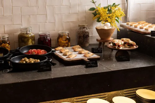 Hotel Pulitzer Barcelona Dining Photos