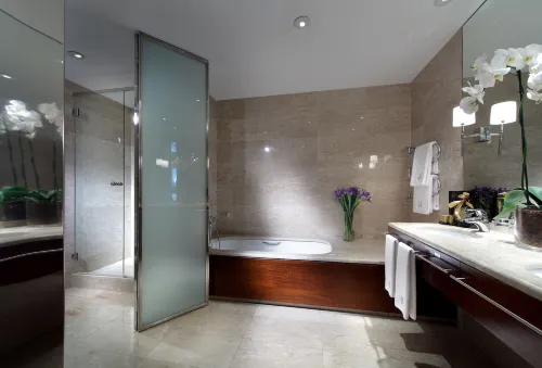 Eurostars Grand Marina Hotel GL Chambres Photos