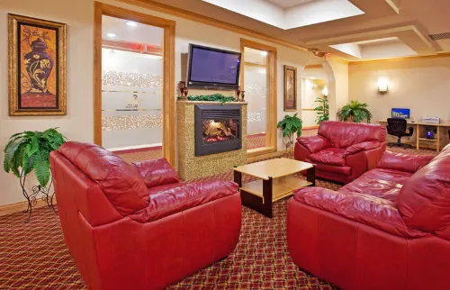 Holiday Inn Express & Suites Detroit - Utica Öffentliche Flächen Photos